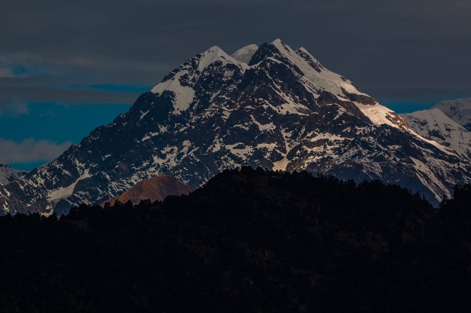 Dramatic snow peak