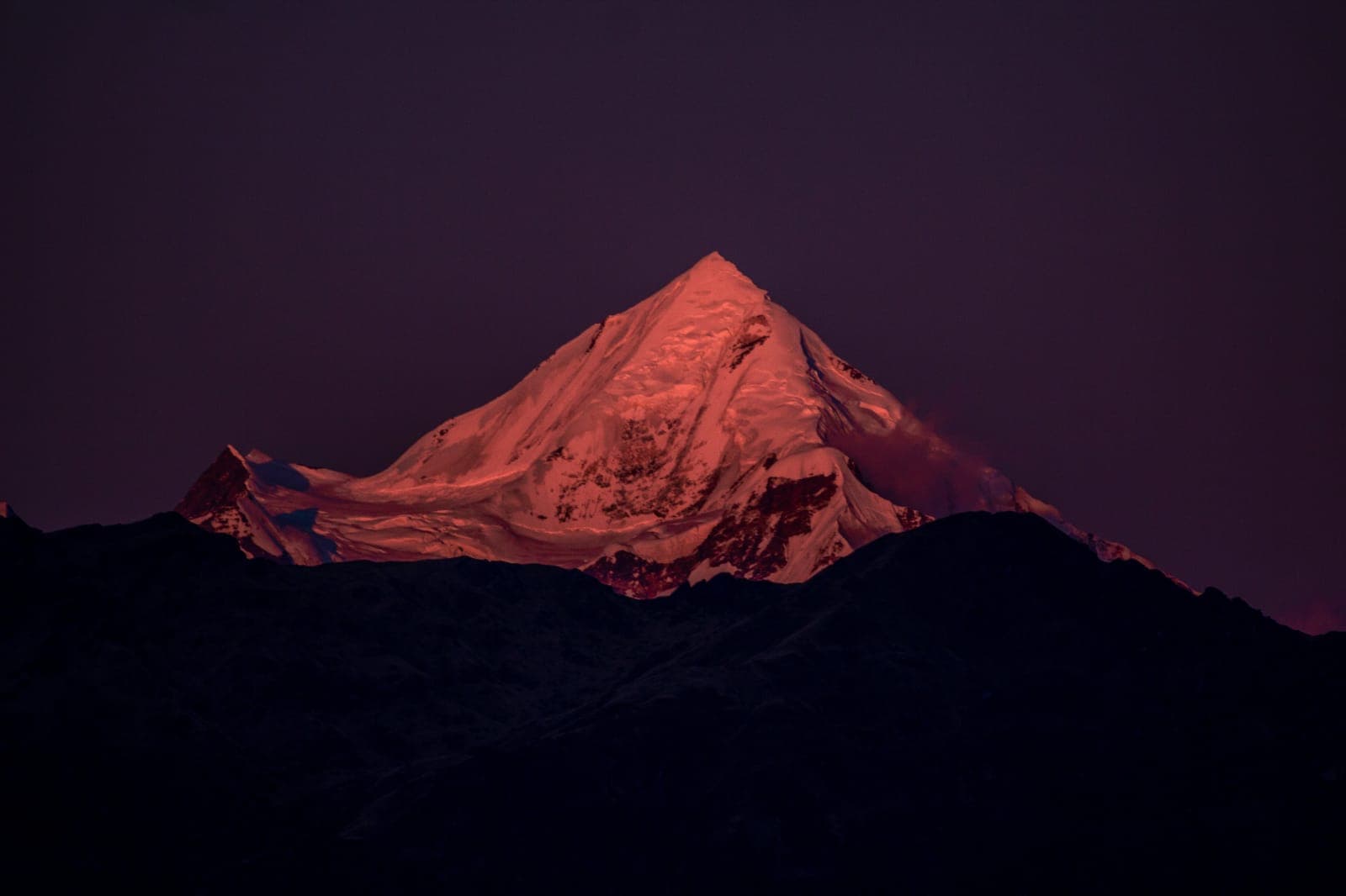 Peak at dusk